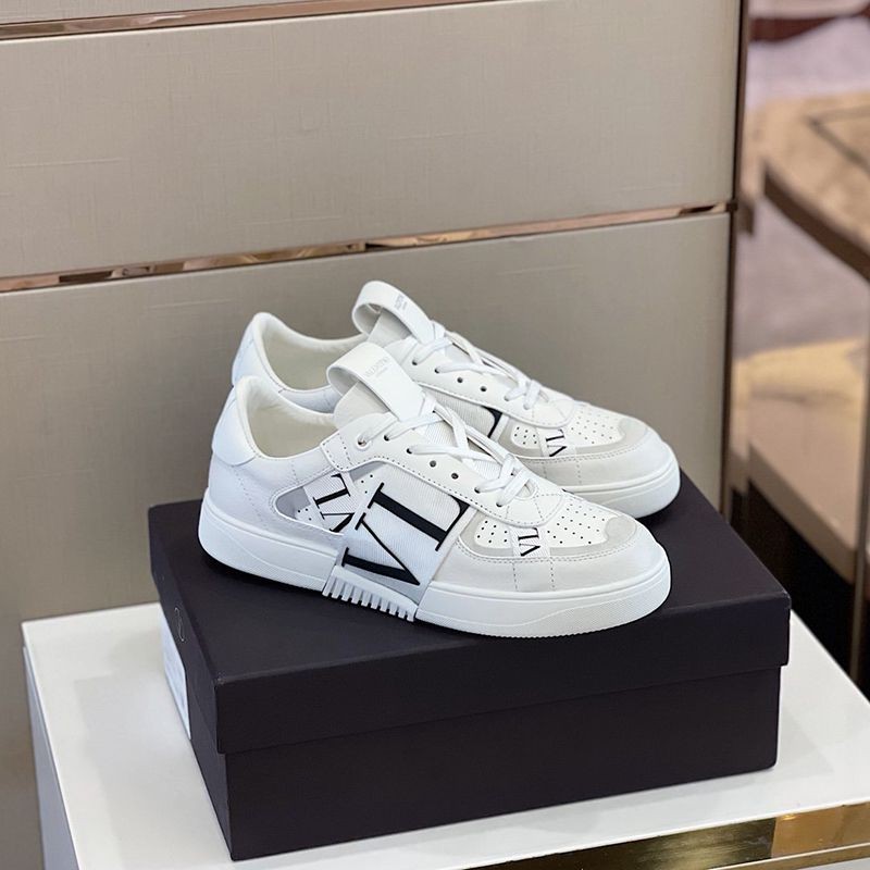 No. 1 in cumulative sales! Valentino replica VL7N logo ribbon calf leather low-cut high-tech sneakers Vug83320