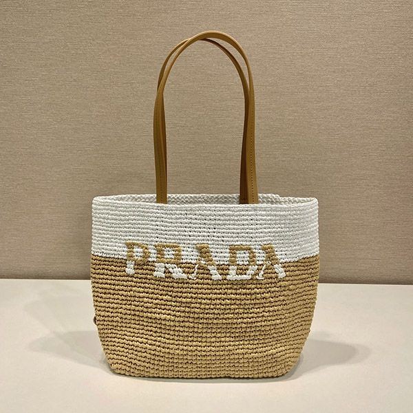 Popular all over the world? Prada raffia x leather tote bag puo99498