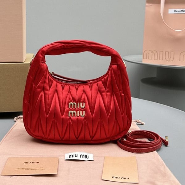 Attention ★ Miu Miu Replica Miu Wonder Hobo Bag myq86220 Attention ★ Miu Miu Replica Miu Wonder Hobo Bag myq86220