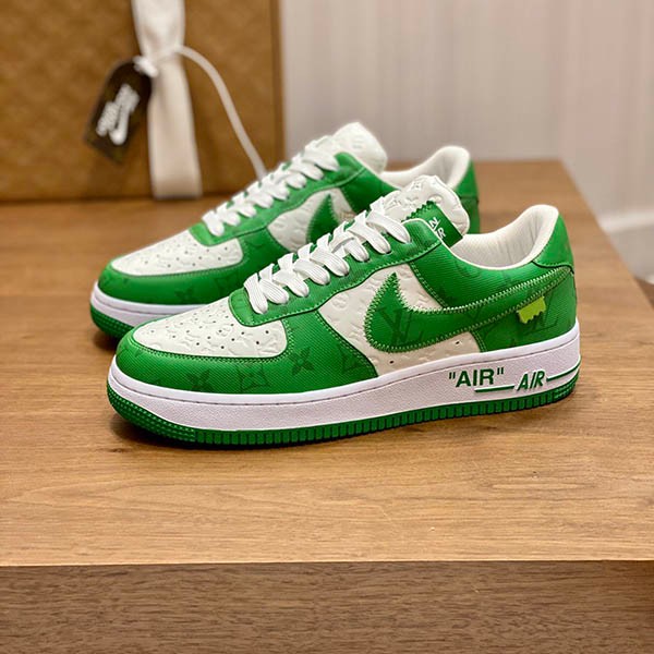 ★Popular in Japan! Louis Vuitton Nike Air Force 1 Sneakers vup56774