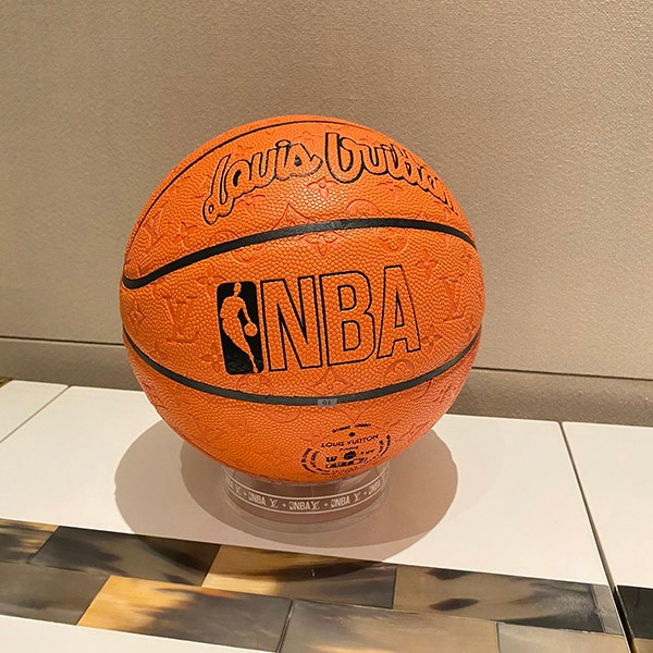 ☆Enjoy your home☆Louis Vuitton replica basketball limited edition? GI0665