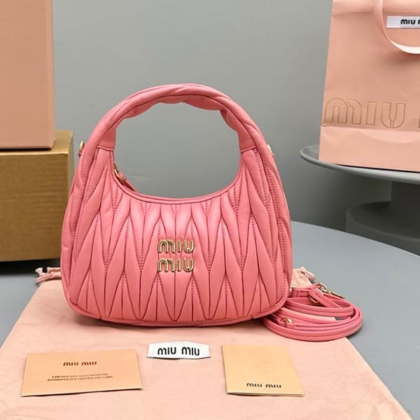 [Very easy to use] Miu Miu replica Miu Wonder Hobo Bag myt18864