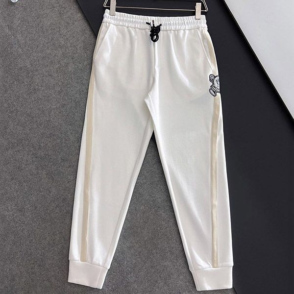 Stylish Moncler flocked logo fake jogger pants moe20291 Stylish Moncler flocked logo fake jogger pants moe20291