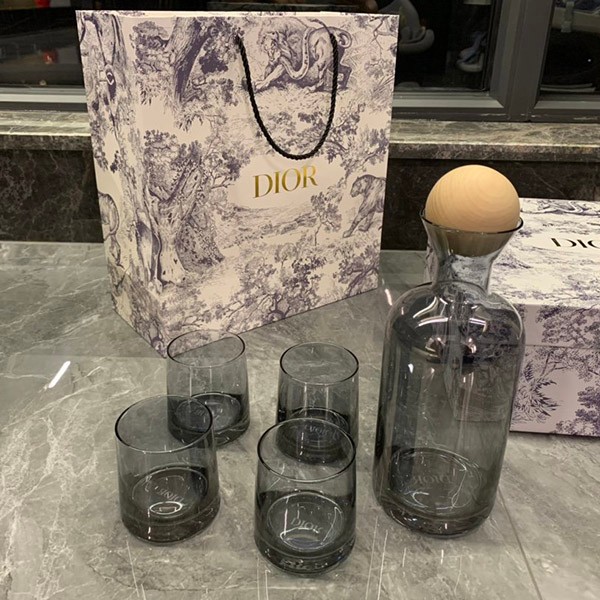 Dior glass cold kettle replica large capacity dem72515