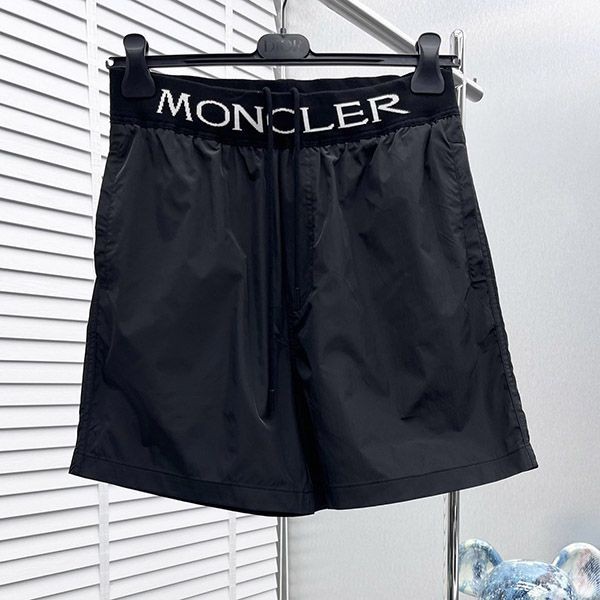 No.1 Popular Moncler Drawstring Replica Technical Shorts moq47746