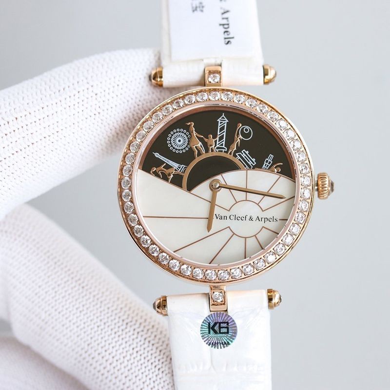 [Popular] Van Cleef & Arpels Replica Watch Charm Mini Watch 32mm vae86050