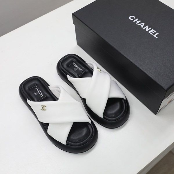 Very popular: Chanel leather platform sandals replica, black fabric sho83388 Very popular: Chanel leather platform sandals replica, black fabric sho83388