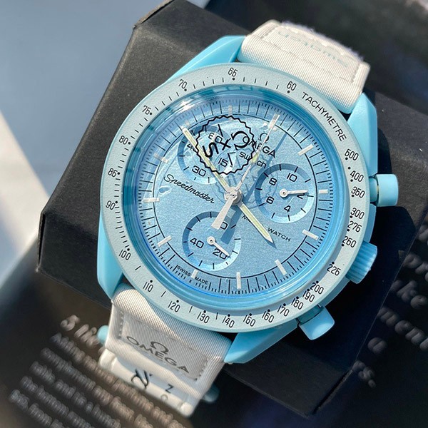 Moonswatch Replica Mission to the Euranaus SO33L100