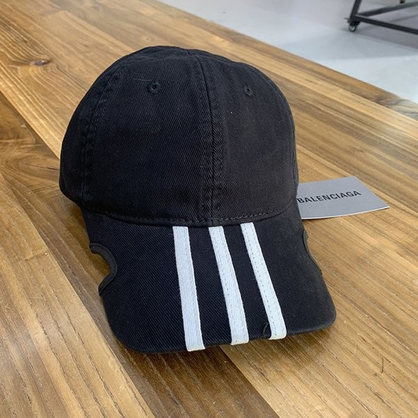 New color ☆ Rare Balenciaga x Adidas fake cap bak16886 New color ☆ Rare Balenciaga x Adidas fake cap bak16886