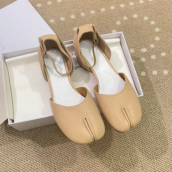 Competition Maison Margiela Replica Tabi Ankle Strap Ballerina Sandals Mai31697 Competition Maison Margiela Replica Tabi Ankle Strap Ballerina Sandals Mai31697