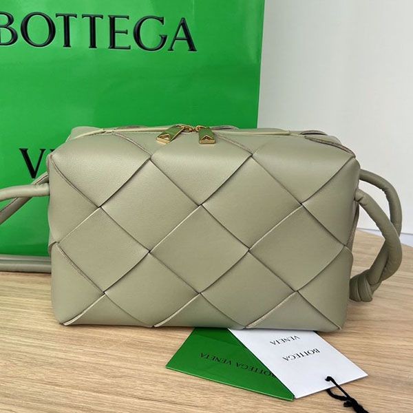 Immediate shipping Bottega Cassette Small Copy Shoulder Bag bor64198 Immediate shipping Bottega Cassette Small Copy Shoulder Bag bor64198