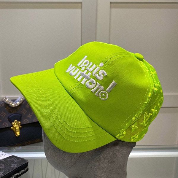 Nice Louis Vuitton Cap Be My Cap Replica vuj23224