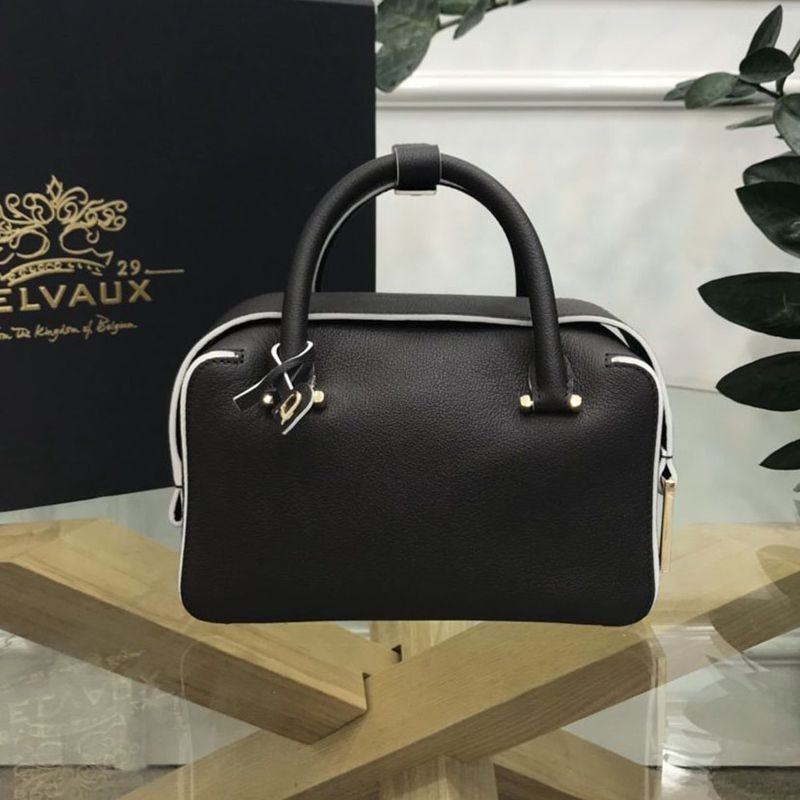 The hot topic! Delvaux Cool Box Mini Cool Box replica mini bag Den19512 The hot topic! Delvaux Cool Box Mini Cool Box replica mini bag Den19512