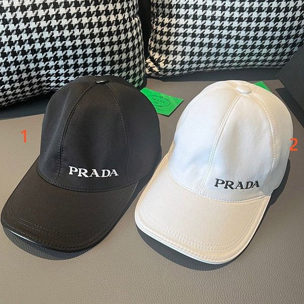 Love at first sight? Replica Prada Drill Baseball Cap puc79938