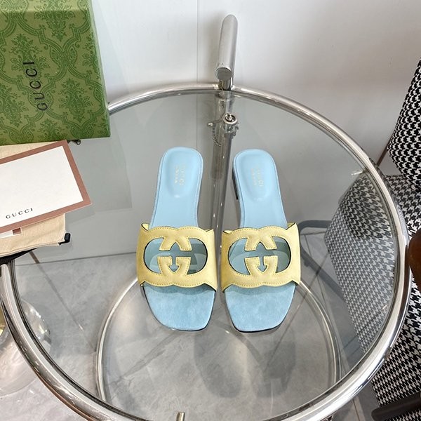 [Used by many celebrities] Gucci GG Hollow Out Sandals Replica gus38739