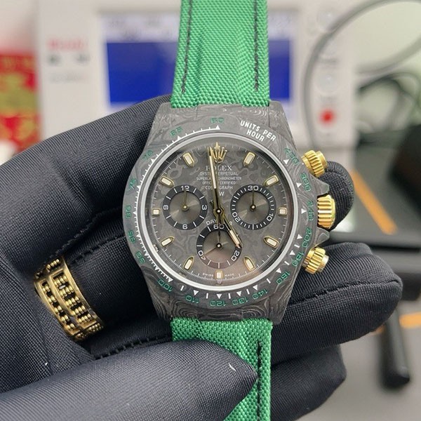 Rolex DiW Carbon Daytona Replica "EMERALD" roy99930 Rolex DiW Carbon Daytona Replica "EMERALD" roy99930