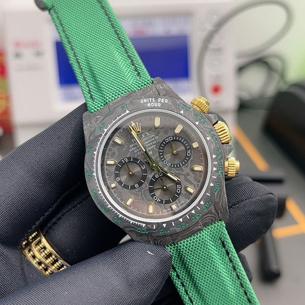 Rolex DiW Carbon Daytona Replica