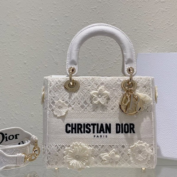[Specially crafted embroidery!] Lady Dior replica bag medium def63732