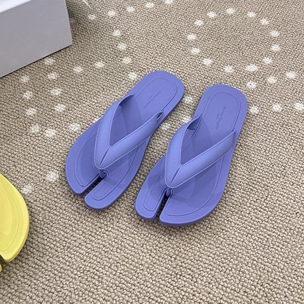 ?Elegant feet? Maison Margiela sandals replica HD00150