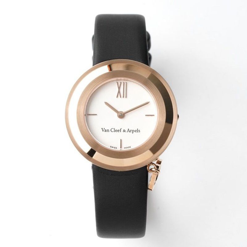 Super Hot Topic! [Van Cleef & Arpels Watch Replica] Alhambra Pearl Small Watch vaj68651