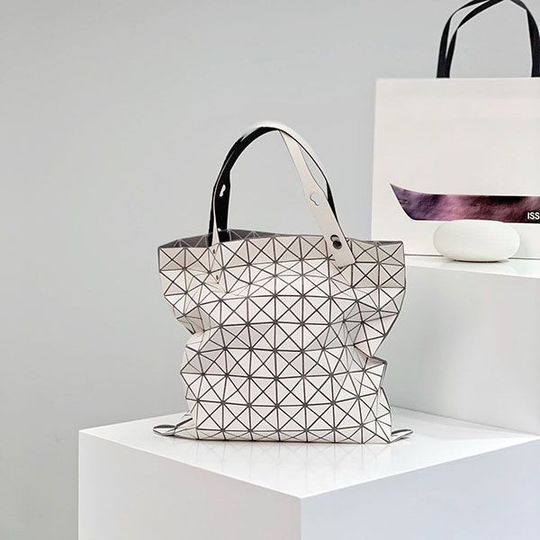 Immediate delivery BAOBAO ISSEY MIYAKE copy crossbody bag bac26241