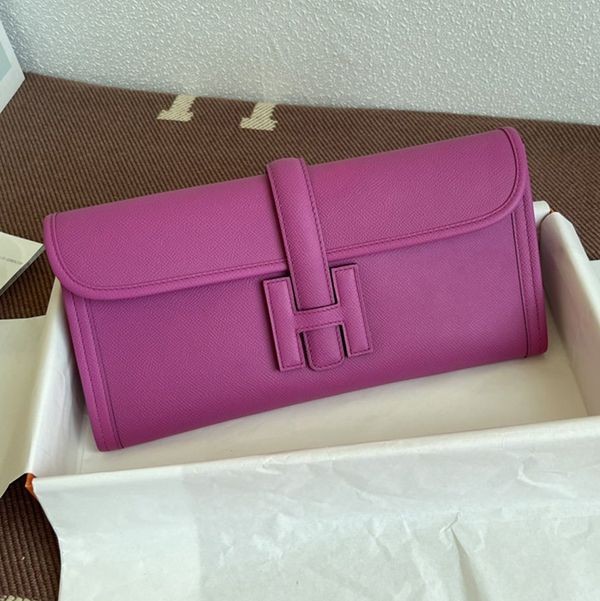 Eye-catching color Hermes Jige Elan Pouch 29 Replica Clutch Bag eru81011