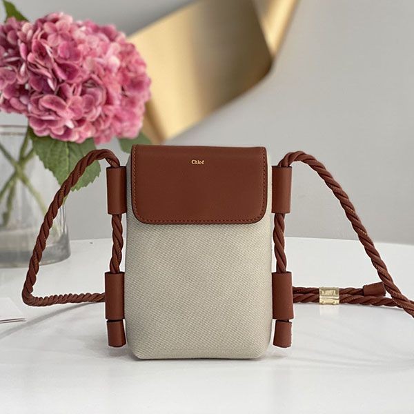 Rare Chloe KEY replica smartphone pouch with shiny calfskin flap chu98294 Rare Chloe KEY replica smartphone pouch with shiny calfskin flap chu98294