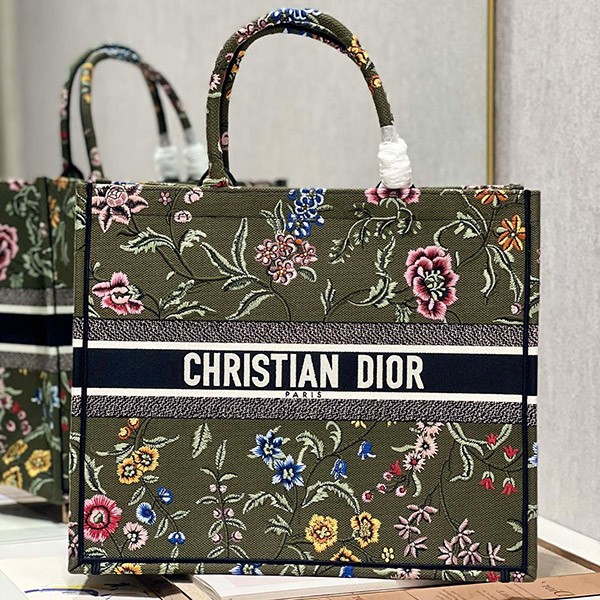 Free shipping Dior replica book tote Petites Fleurs large bag M911 Free shipping Dior replica book tote Petites Fleurs large bag M911