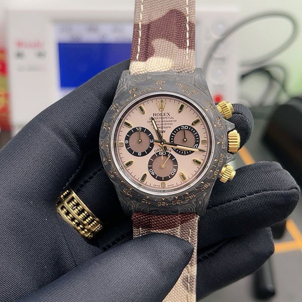 Rolex DiW Daytona Replica "Desert Eagle Carbon" rof52509 Rolex DiW Daytona Replica "Desert Eagle Carbon" rof52509
