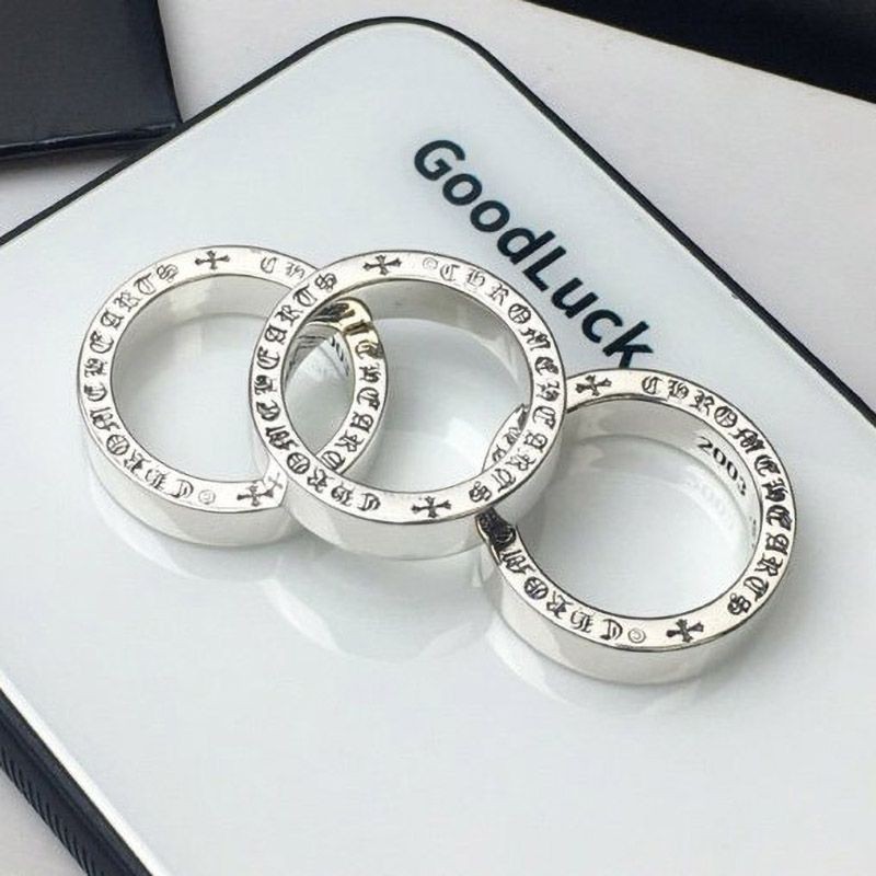 Stylish? Chrome Hearts CH Cross Ring Replica Kuf05449