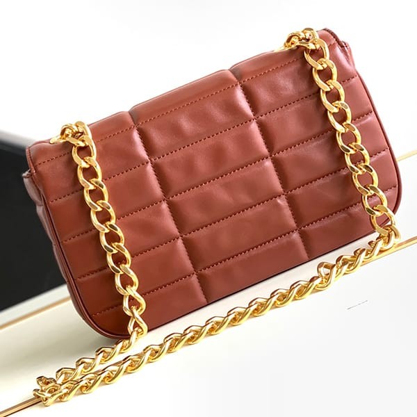 Recommended Celine Replica Monochrome Padded Shoulder Bag Ceb86480