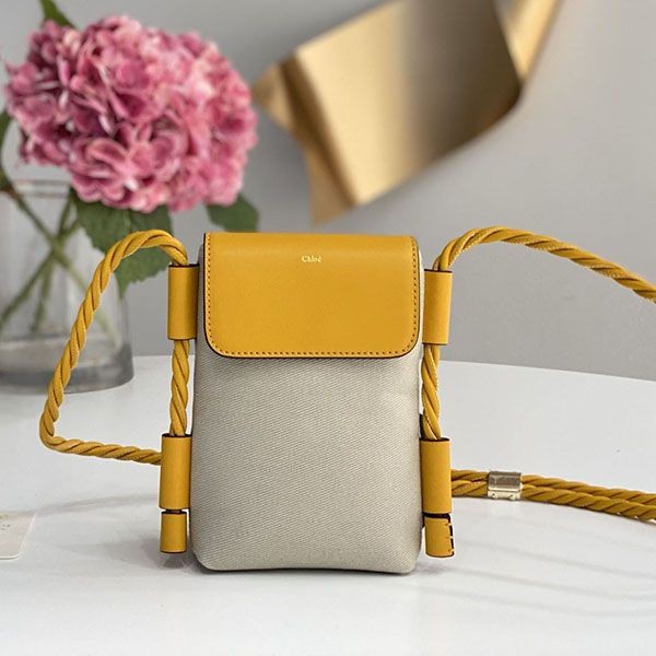 Very popular Chloe KEY smartphone pouch replica with shiny calfskin flap chc66866