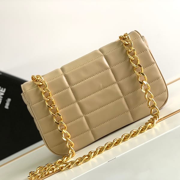 Very popular all over the world? Celine copy monochrome padded shoulder bag Ceq51215