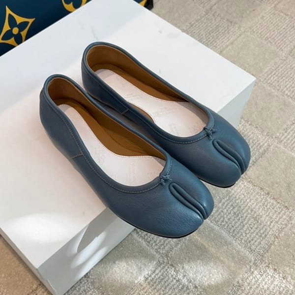 Very popular: Maison Margiela Tabi ballerina shoes Mae49321