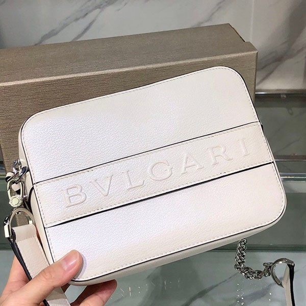 Hard to find [Bvlgari] Immediate response Bvlgari logo copy shoulder bag Bue34467
