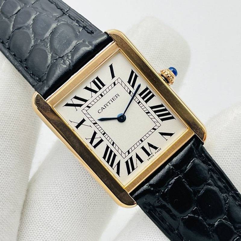 Love at first sight? Cartier Tank Solo Replica kaw16922