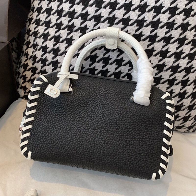 New for Spring: Delvaux Replica Cool Box Mini Bag Dez01165 New for Spring: Delvaux Replica Cool Box Mini Bag Dez01165