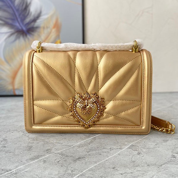 Dolce & Gabbana Devotion Bag Replica Large Matelasse Nappa Leather DGR69131 Dolce & Gabbana Devotion Bag Replica Large Matelasse Nappa Leather DGR69131