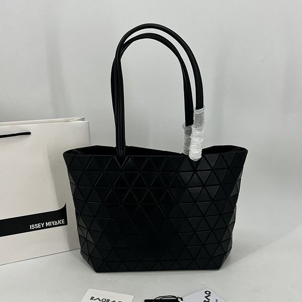 n-grade Recommended BAOBAO ISSEY replica MIYAKE Calton metallic bag bas72326