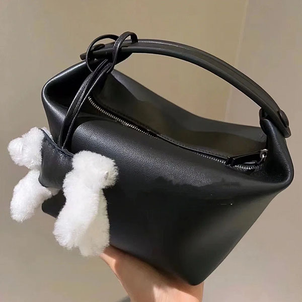 Cumulative sales total number 1! The Row tote bag copy zas23773