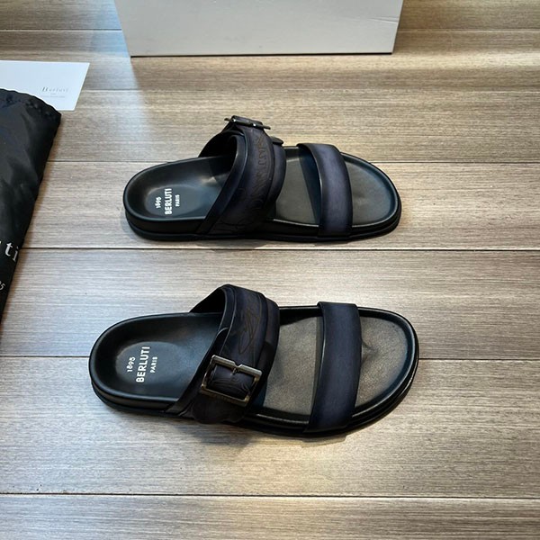 Very popular: Berluti Sifnos Scritto Leather Sandals Replica bej72069