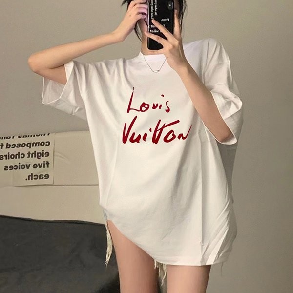 Love at first sight? Louis Vuitton T-shirt replica cotton & white ★ unisex vux33985