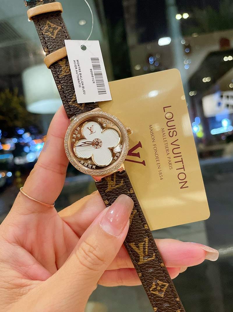 High quality Louis Vuitton watch Tambour Bijou Lug Diamond Ladies 39mm vup70704