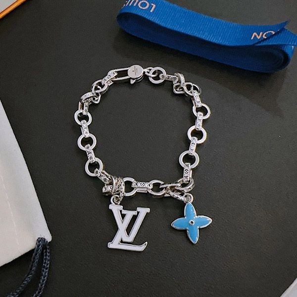 Boutique Louis Vuitton Bracelet Replica LV Instinct vuy86129 Boutique Louis Vuitton Bracelet Replica LV Instinct vuy86129
