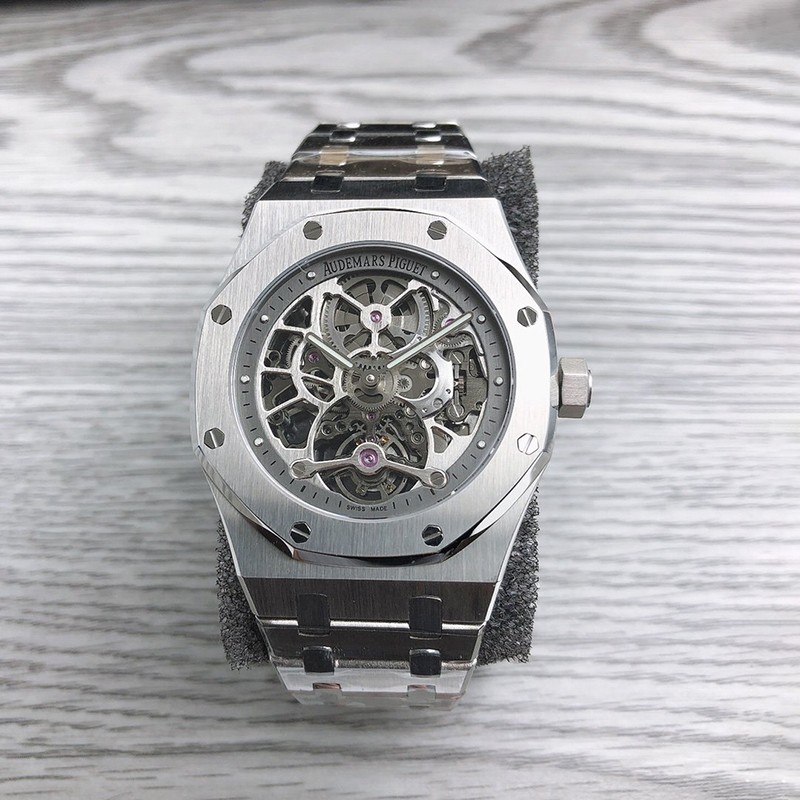 Love at first sight? Audemars Piguet Replica Royal Oak Men's Watch Automatic 41mm 26518STOO10ST01