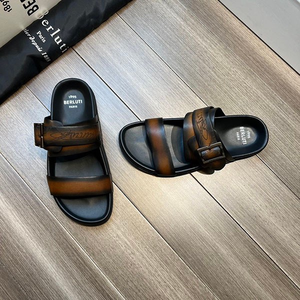 Berluti Replica Sifnos Scritto Leather Sandals bep84680