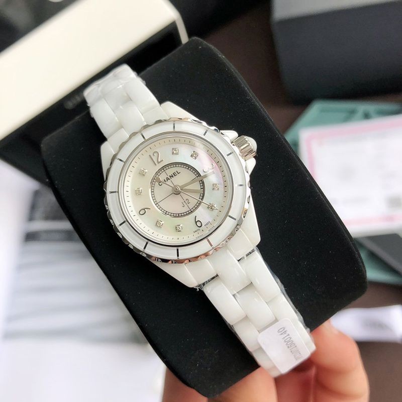 Love at first sight? Chanel replica J12 29 shn11151
