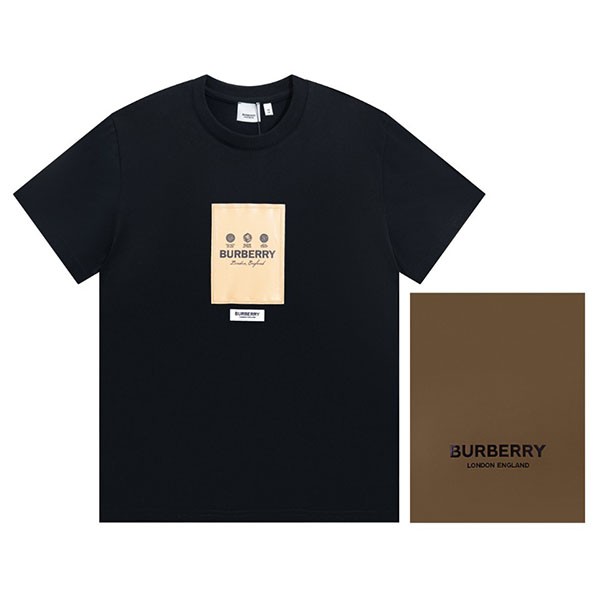 Burberry Crew Neck T-Shirt in Eye-catching Color, Oversized, Short Sleeve, Bah30355 Burberry Crew Neck T-Shirt in Eye-catching Color, Oversized, Short Sleeve, Bah30355