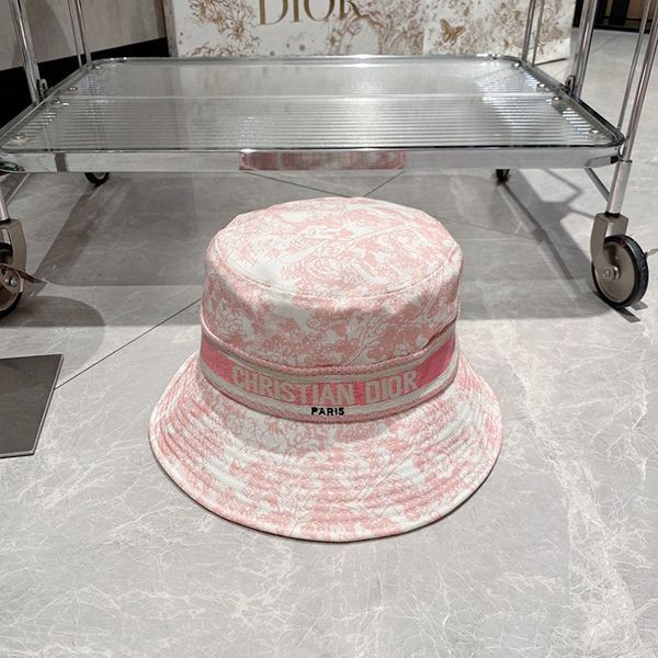 Very popular! Attention-grabbing! Dior Dior ESORT bucket hat replica deu18131