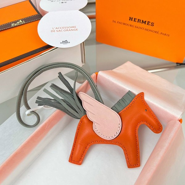 Hard to find Hermes replica Rodeo Pegasus PM charm anion x cotton err61209